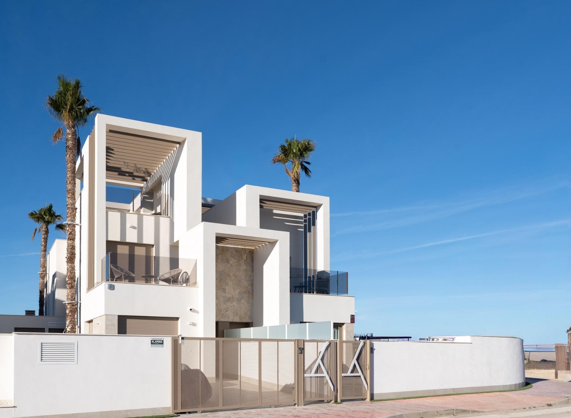 Quad House in Los Alcazares
